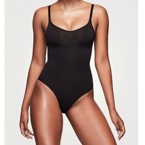 SKIMS Sculpting Bodysuit With Straps XXL - Onyx NEW